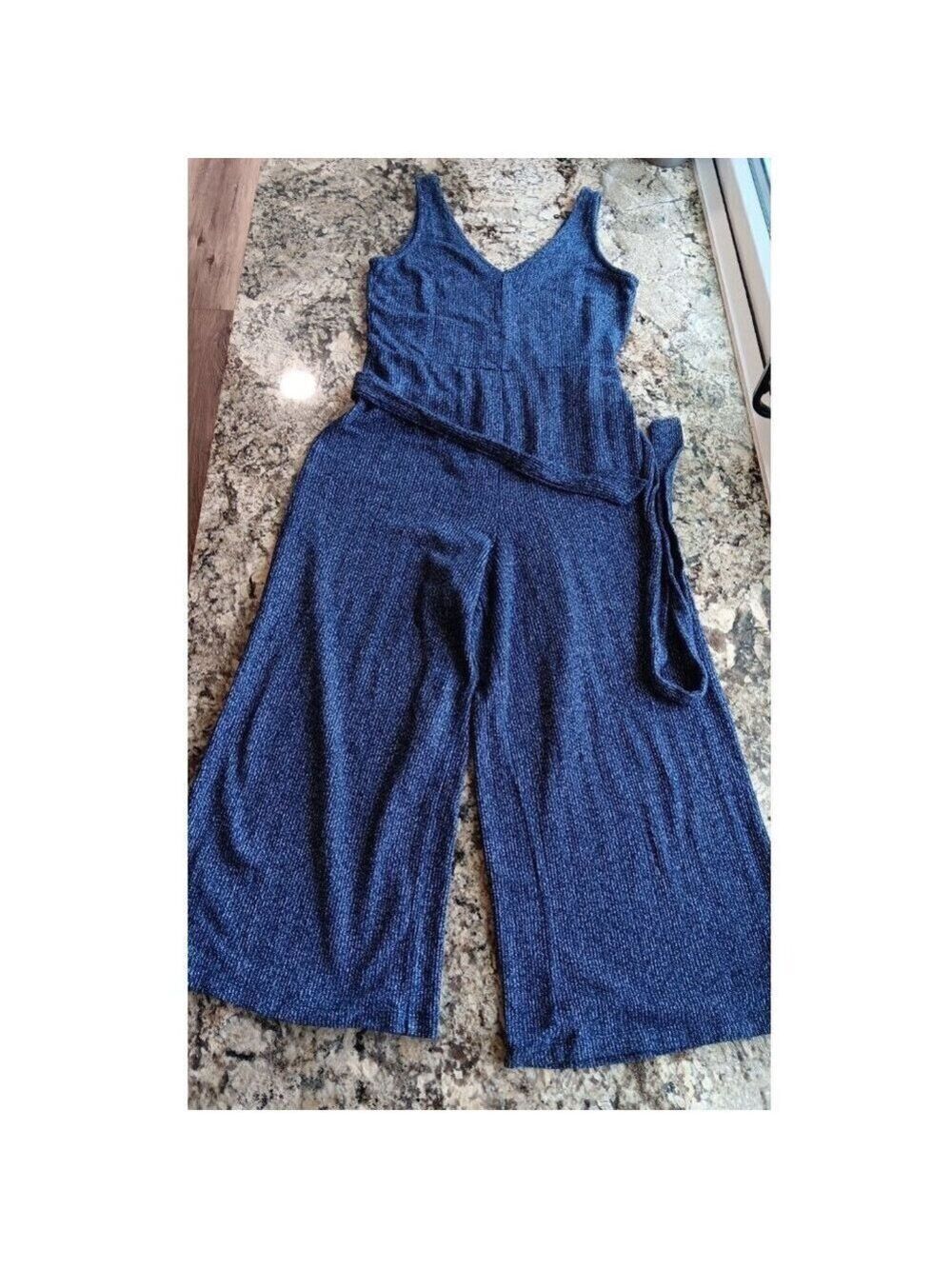 X-Small Gap Ribbed Belt-Tie Jumpsuit XS In Excellent Condition